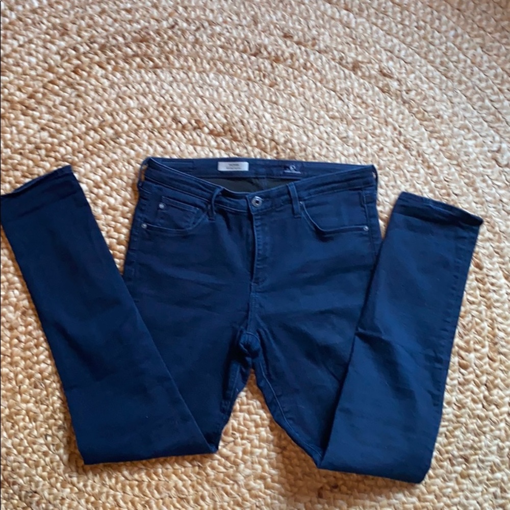 AG THE PRIMA mid rise cigarette jeans!